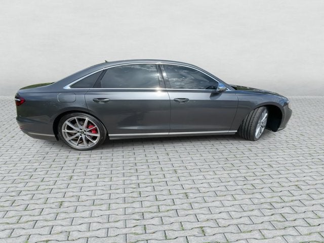 2022 Audi S8 4.0T