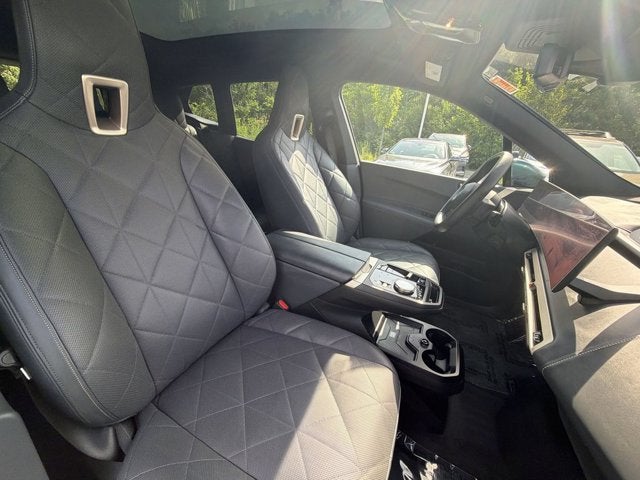 2024 BMW iX xDrive50