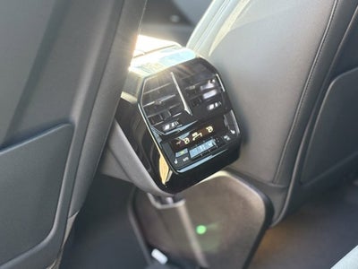 2025 BMW iX xDrive50