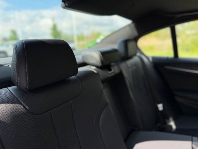 2023 BMW 5 Series 530i xDrive