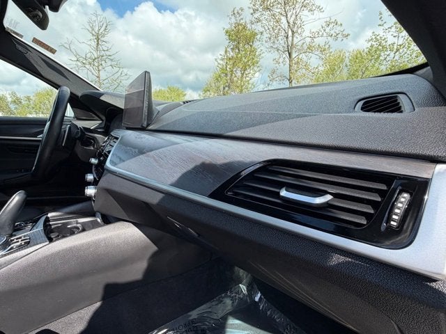 2023 BMW 5 Series 530i xDrive
