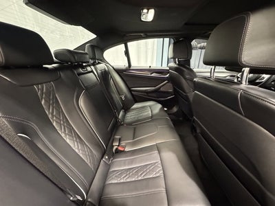 2023 BMW 5 Series M550i xDrive