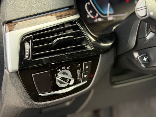 2023 BMW 5 Series 530e xDrive