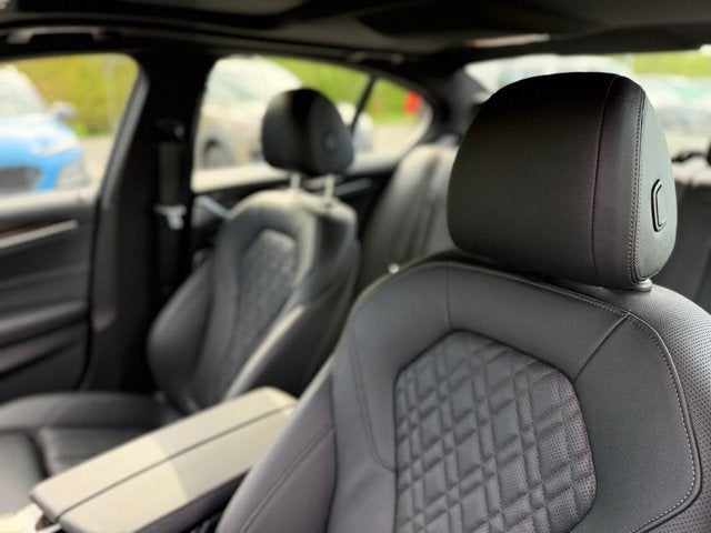 2023 BMW 5 Series 530e xDrive