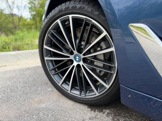 2023 BMW 5 Series 530e xDrive