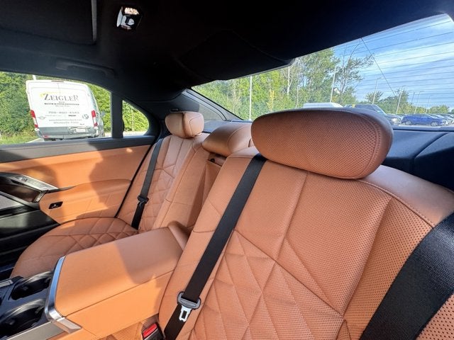 2026 BMW 7 Series 740i xDrive