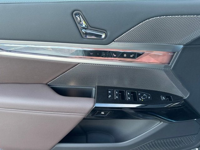 2026 BMW 7 Series 740i xDrive