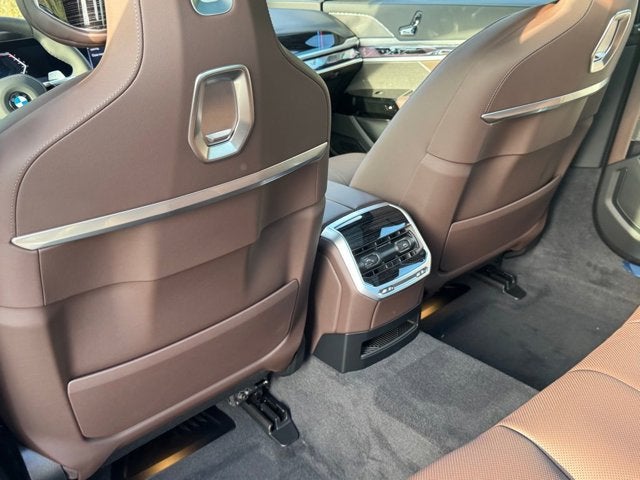 2026 BMW 7 Series 740i xDrive