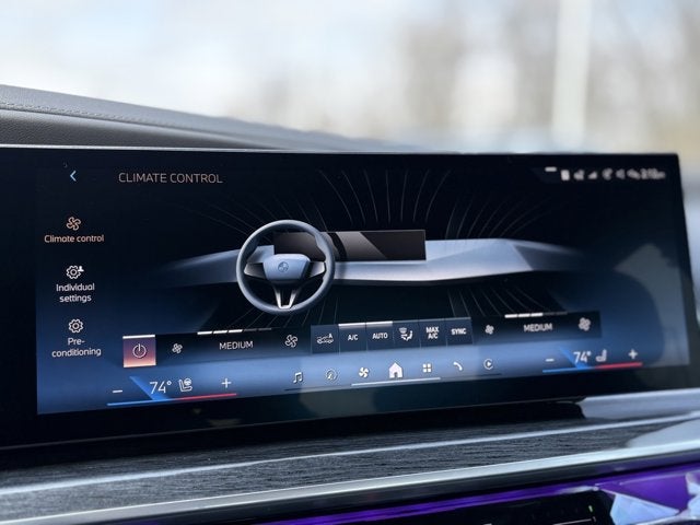 2025 BMW 7 Series 760i xDrive