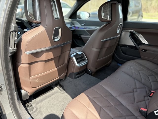 2025 BMW 7 Series 760i xDrive
