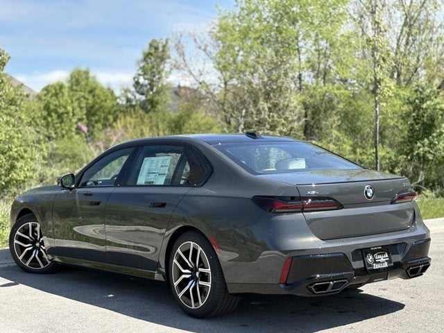 2025 BMW 7 Series 760i xDrive