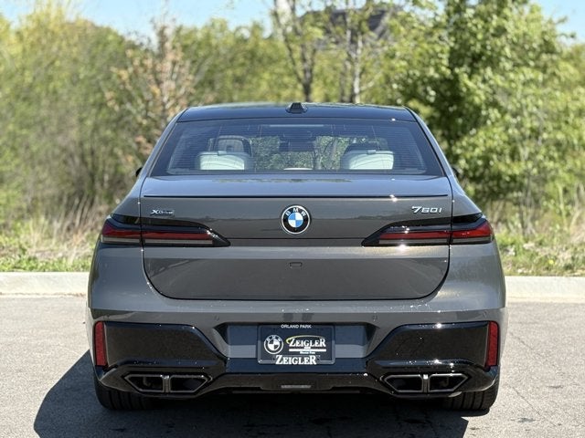 2025 BMW 7 Series 760i xDrive