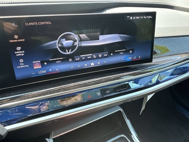 2026 BMW 7 Series 760i xDrive