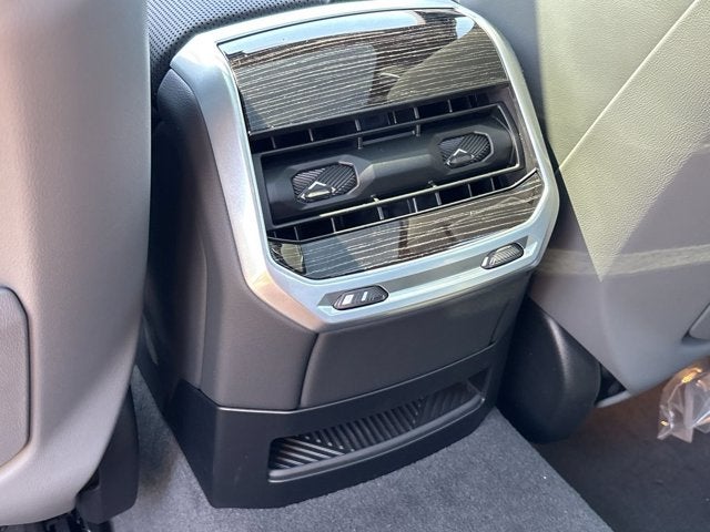 2026 BMW 7 Series 760i xDrive