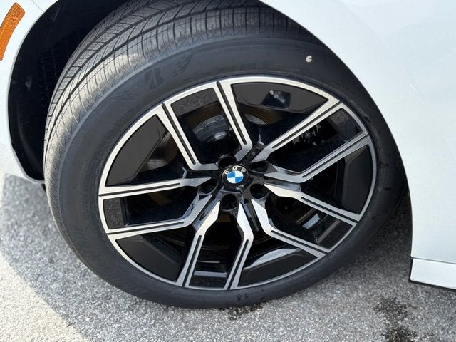2025 BMW 7 Series 760i xDrive