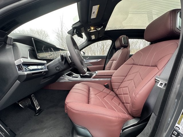 2025 BMW 7 Series 760i xDrive