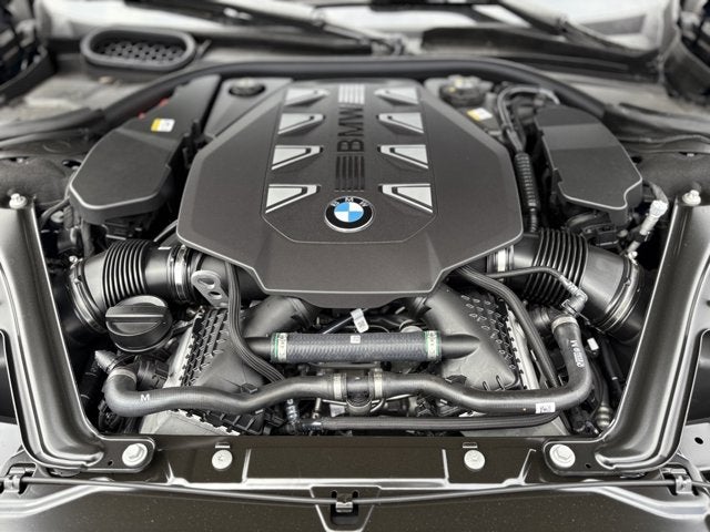 2025 BMW 7 Series 760i xDrive