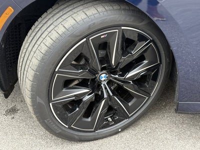 2025 BMW 7 Series 760i xDrive