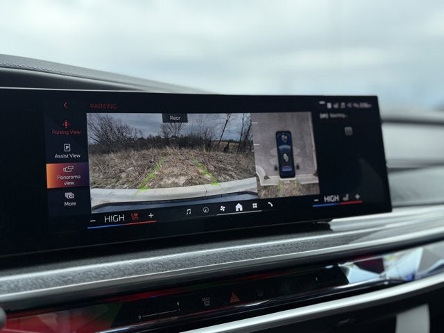 2025 BMW 7 Series 760i xDrive