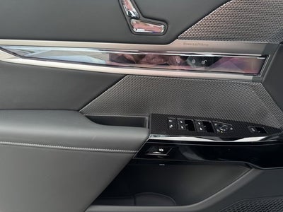 2025 BMW 7 Series 760i xDrive
