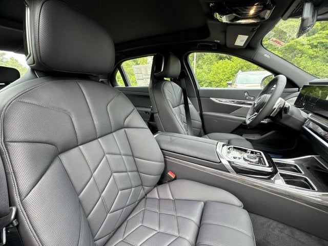 2026 BMW 7 Series 760i xDrive