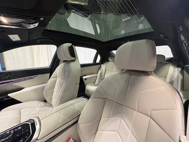 2026 BMW 7 Series 760i xDrive