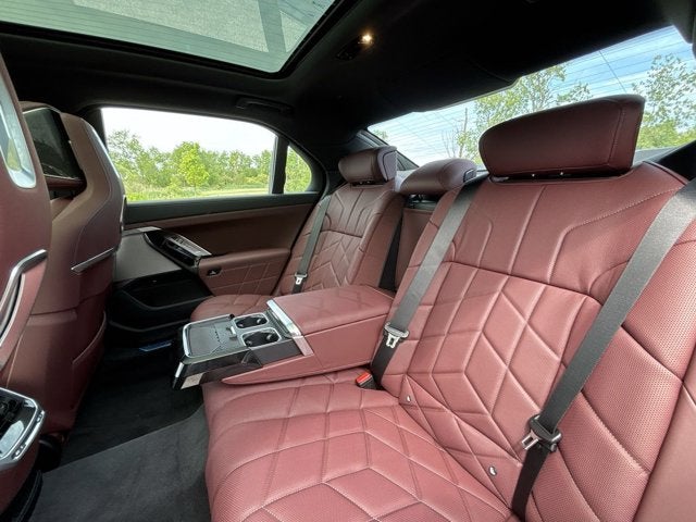2026 BMW 7 Series 760i xDrive