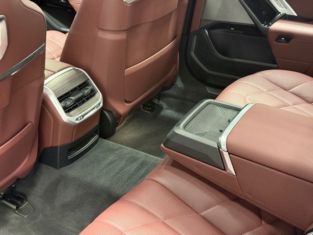 2023 BMW 7 Series 760i xDrive