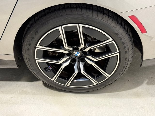 2023 BMW 7 Series 760i xDrive