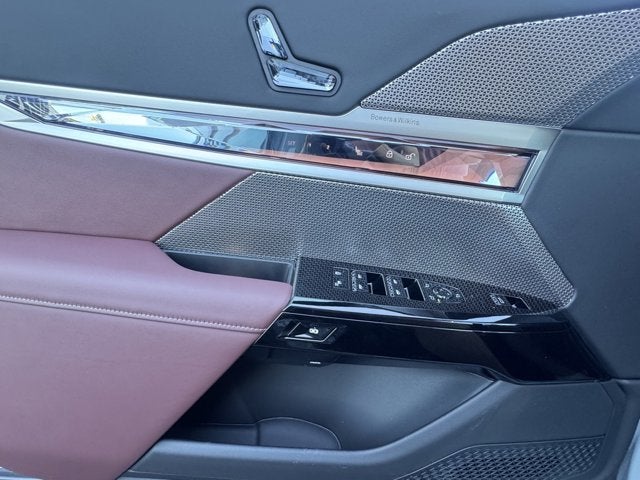 2025 BMW 7 Series 760i xDrive