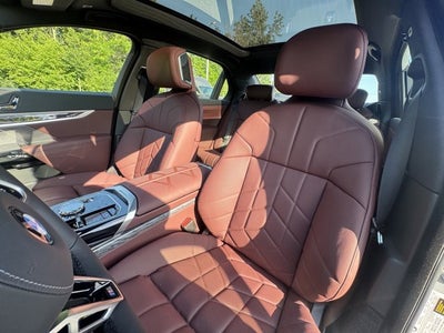 2025 BMW 7 Series 760i xDrive