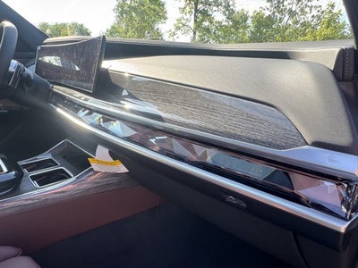 2025 BMW 7 Series 760i xDrive