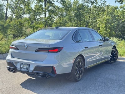 2025 BMW 7 Series 760i xDrive