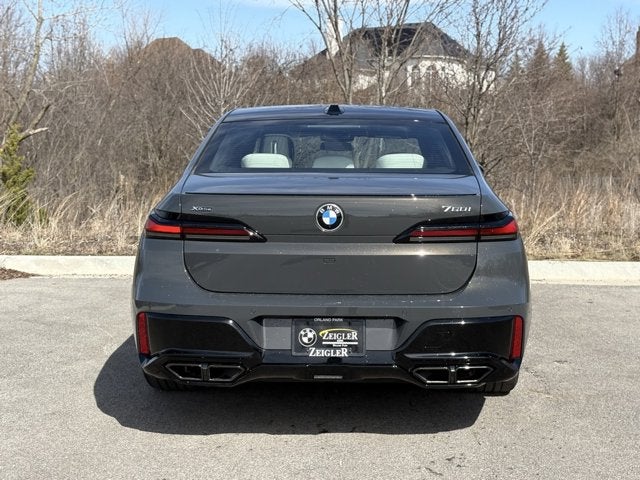 2025 BMW 7 Series 760i xDrive