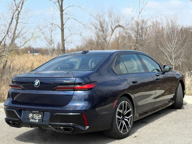 2025 BMW 7 Series 760i xDrive