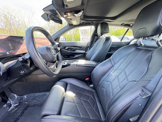 2024 BMW 5 Series 530i xDrive