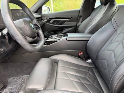 2025 BMW 5 Series 530i xDrive