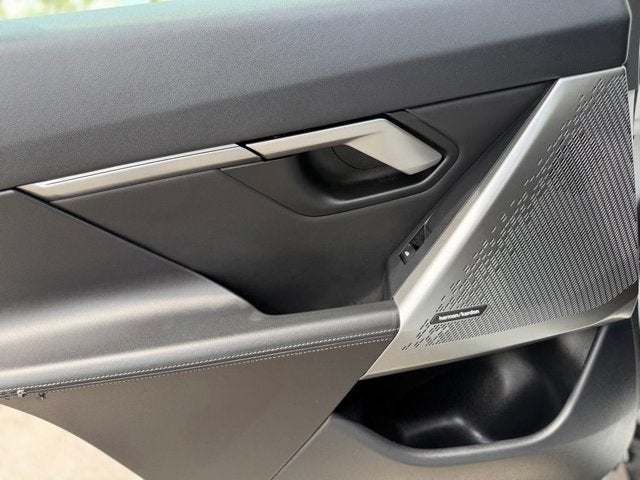 2025 BMW 5 Series 530i xDrive