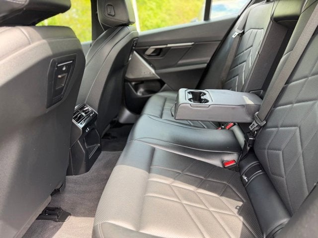 2025 BMW 5 Series 530i xDrive