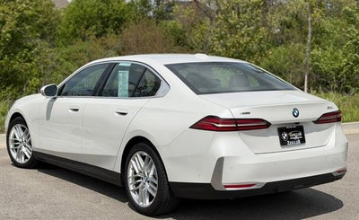 2025 BMW 5 Series 530i xDrive