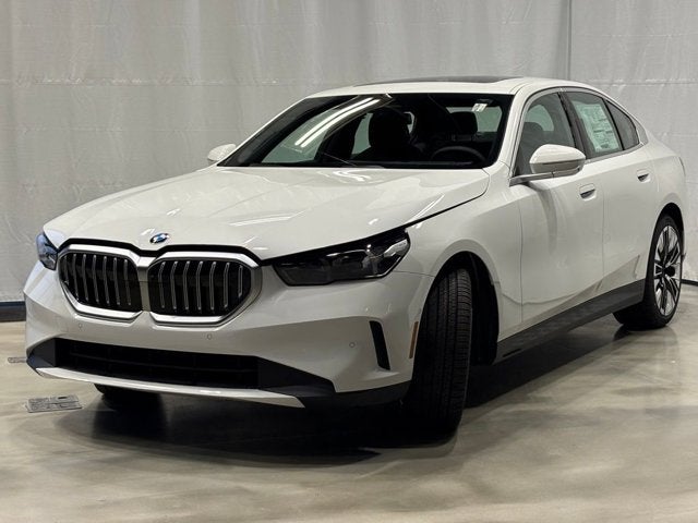 2026 BMW 5 Series 530i xDrive