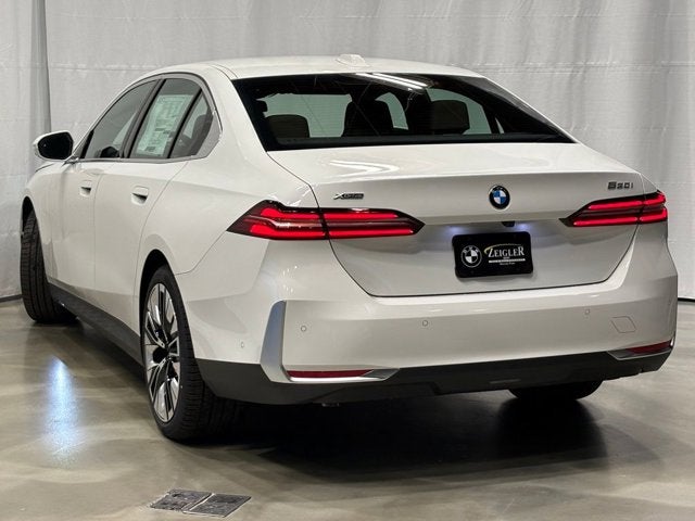 2026 BMW 5 Series 530i xDrive