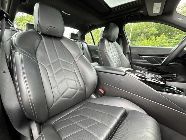 2024 BMW 5 Series 530i xDrive