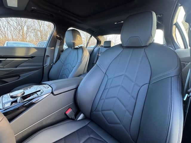 2026 BMW 5 Series 530i xDrive