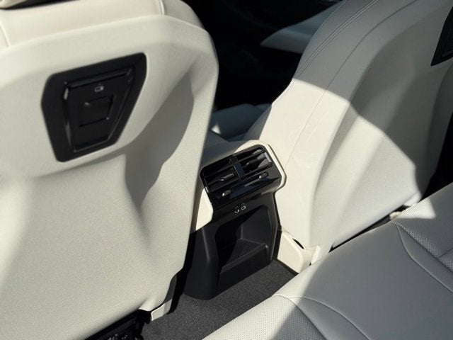 2026 BMW 5 Series 530i xDrive