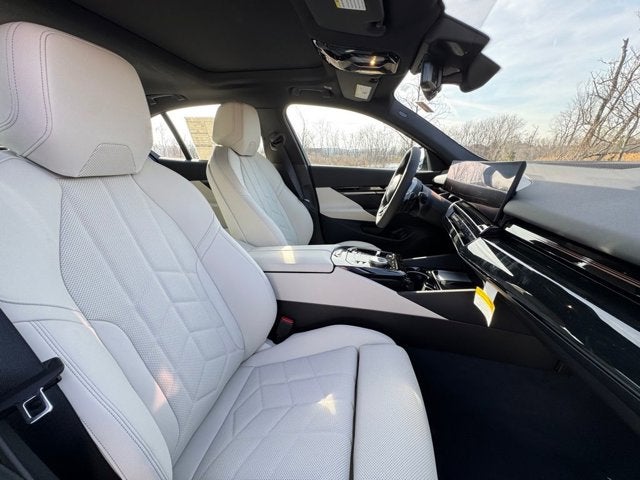 2026 BMW 5 Series 530i xDrive