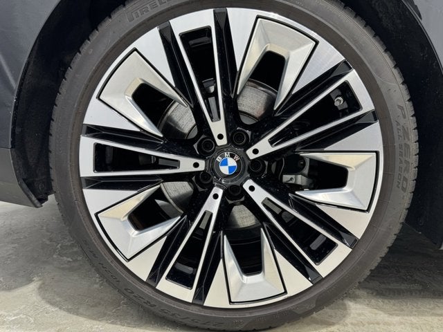 2025 BMW 5 Series 530i xDrive