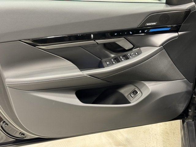 2025 BMW 5 Series 530i xDrive