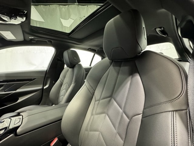 2025 BMW 5 Series 530i xDrive