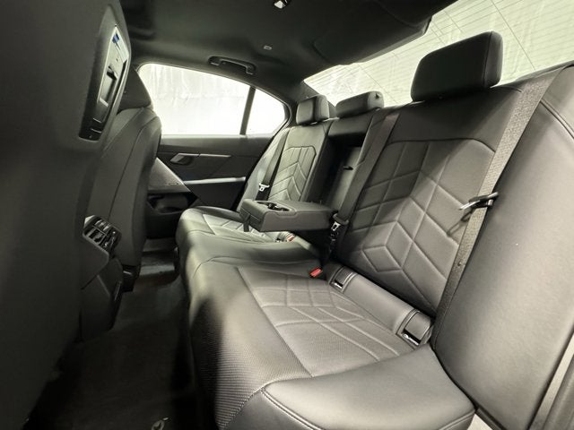 2025 BMW 5 Series 530i xDrive